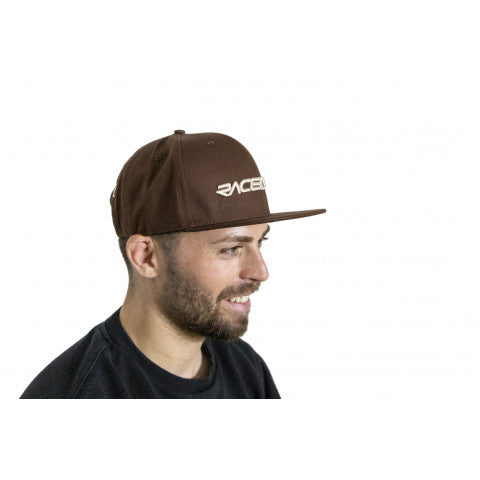 SNAPBACK FLAT BRIM - BROWN